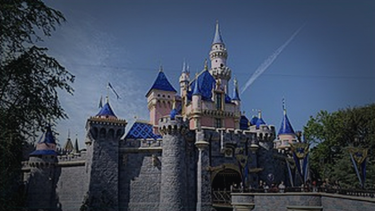 Anaheim skyline themed Pine Script service cover with dark market grading