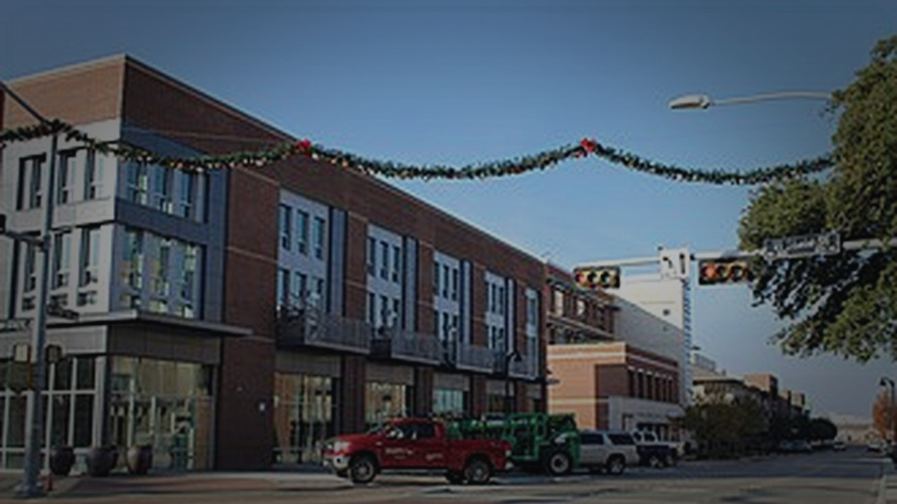 Garland skyline themed Pine Script service cover with dark market grading