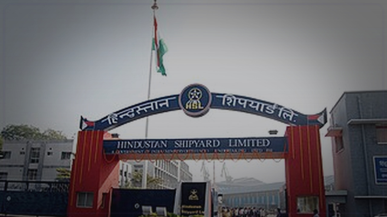 Visakhapatnam India skyline themed Pine Script service cover with dark market grading